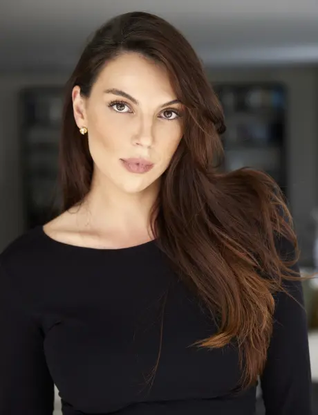Madalina E