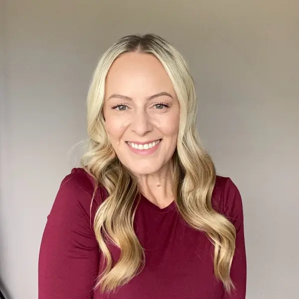 Kellie S