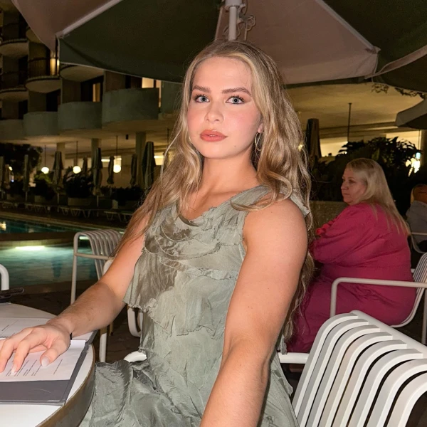 Lucy Taylor