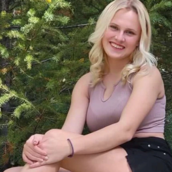 Baylee Burton