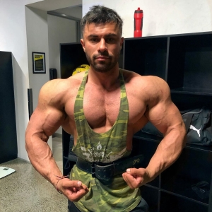 Arkan Taha