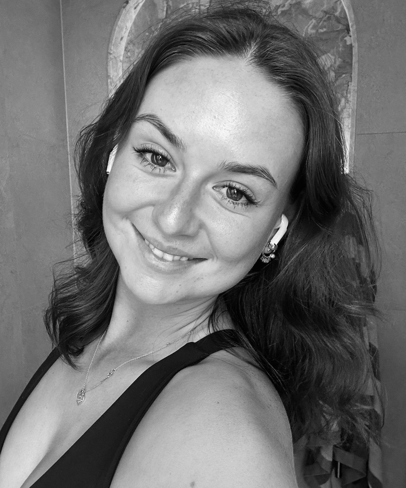 Nicola Gee
