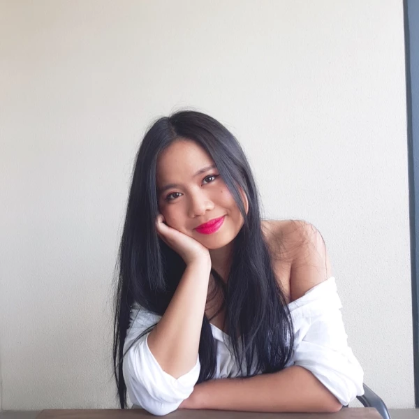 Julie Nguyen