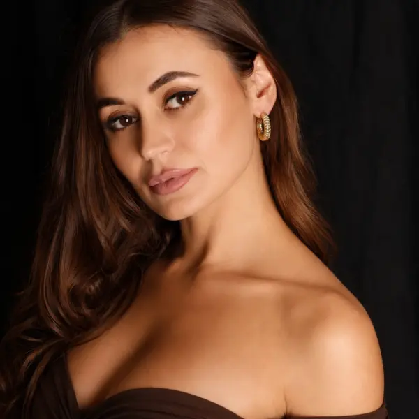 Viktoriya G