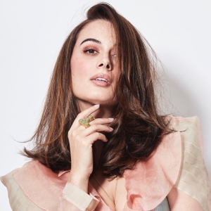 Evelyn Sharma