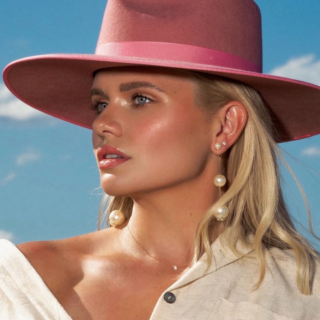 Alli Simpson