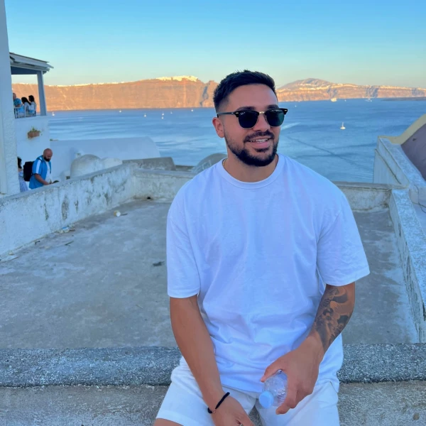 Alex Zambrano