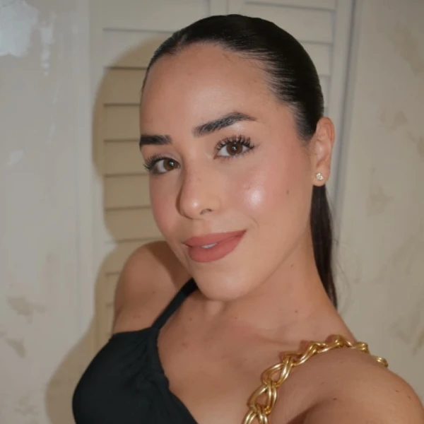 Amanda Vera