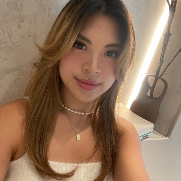Sophia Lee