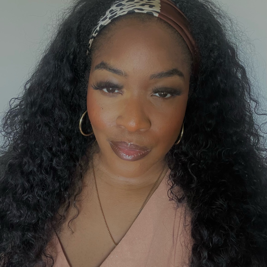 Zarah Henderson