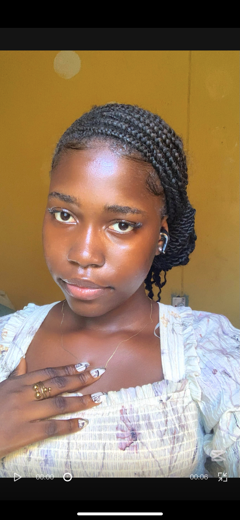 Oguntuga Esther(county)