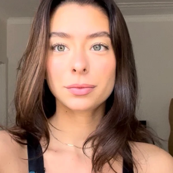 Bruna Patino Cruzatti Diz