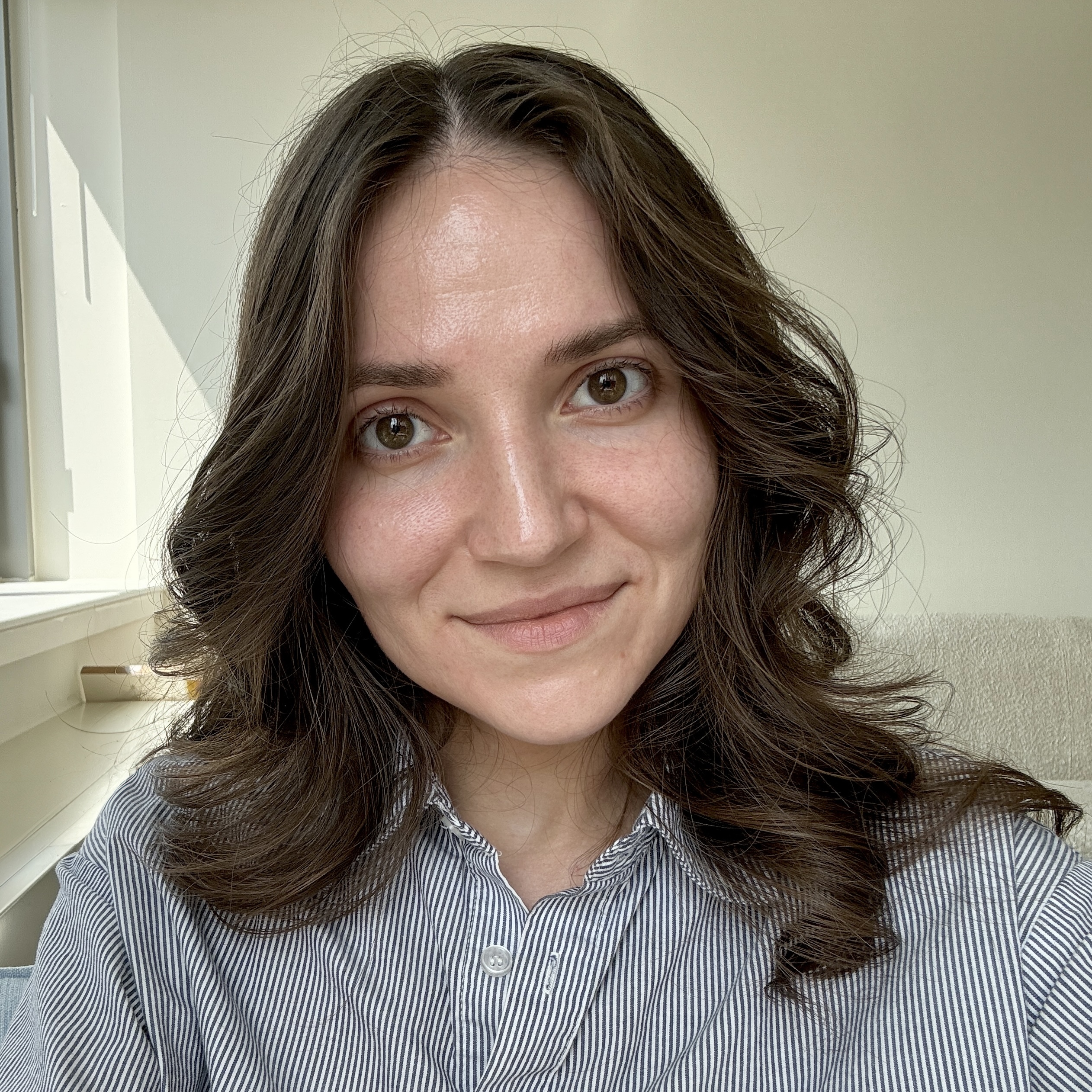 Vikky Zapadnya