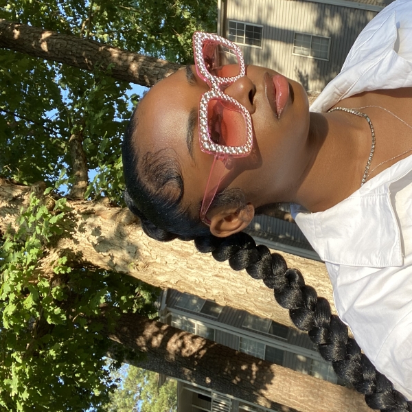 JoNaya Taylor