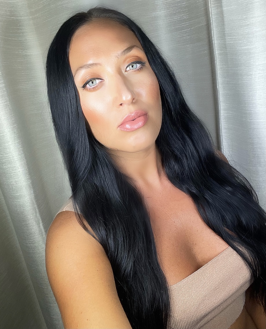 Leah London