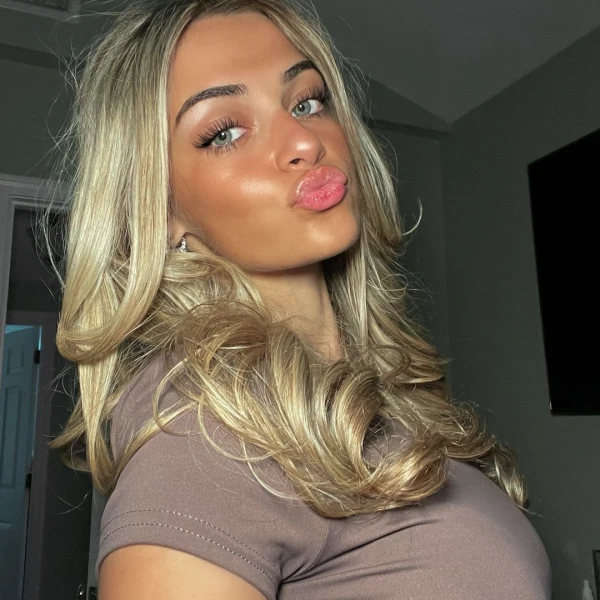 Rebecca Medeiros
