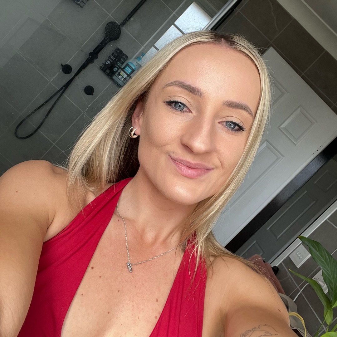 Chloe Love