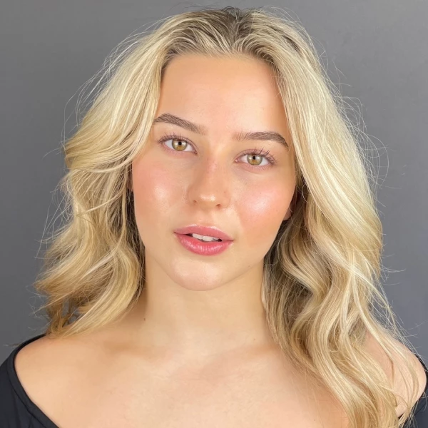 Sarah Alexander