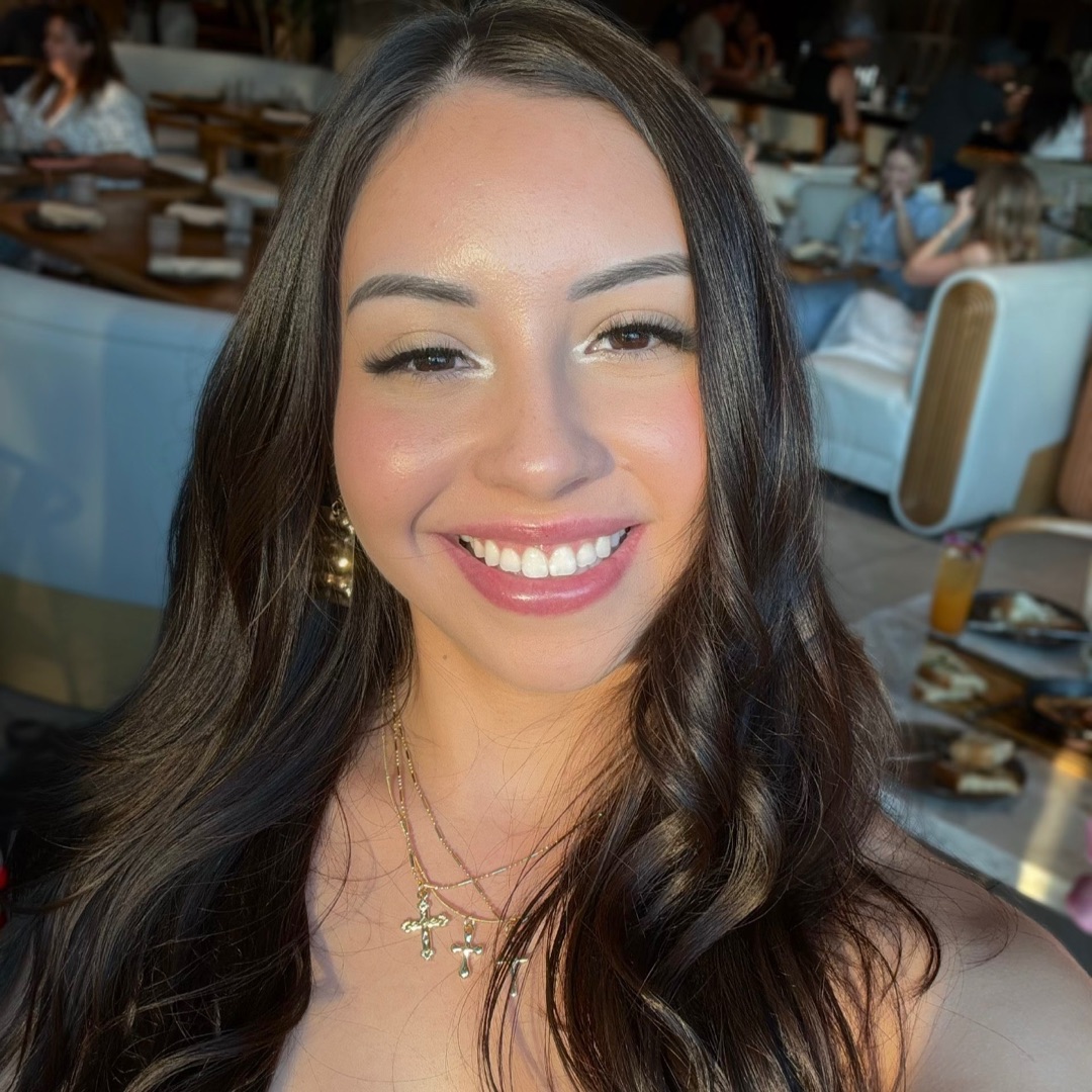 Claudia Bencomo