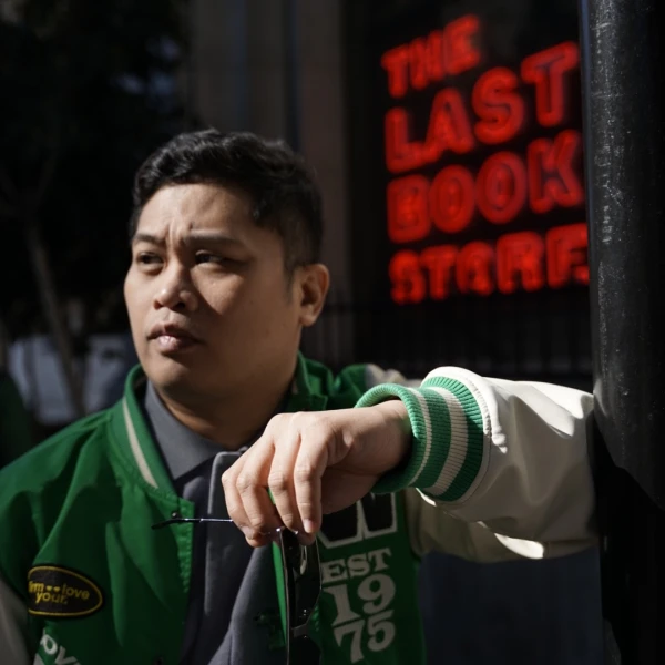 Frank Lloyd Mamaril