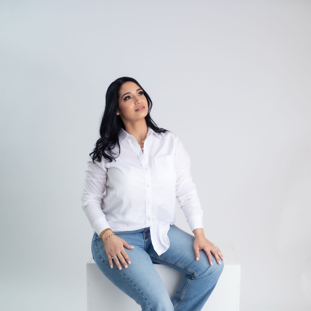 Massiel B