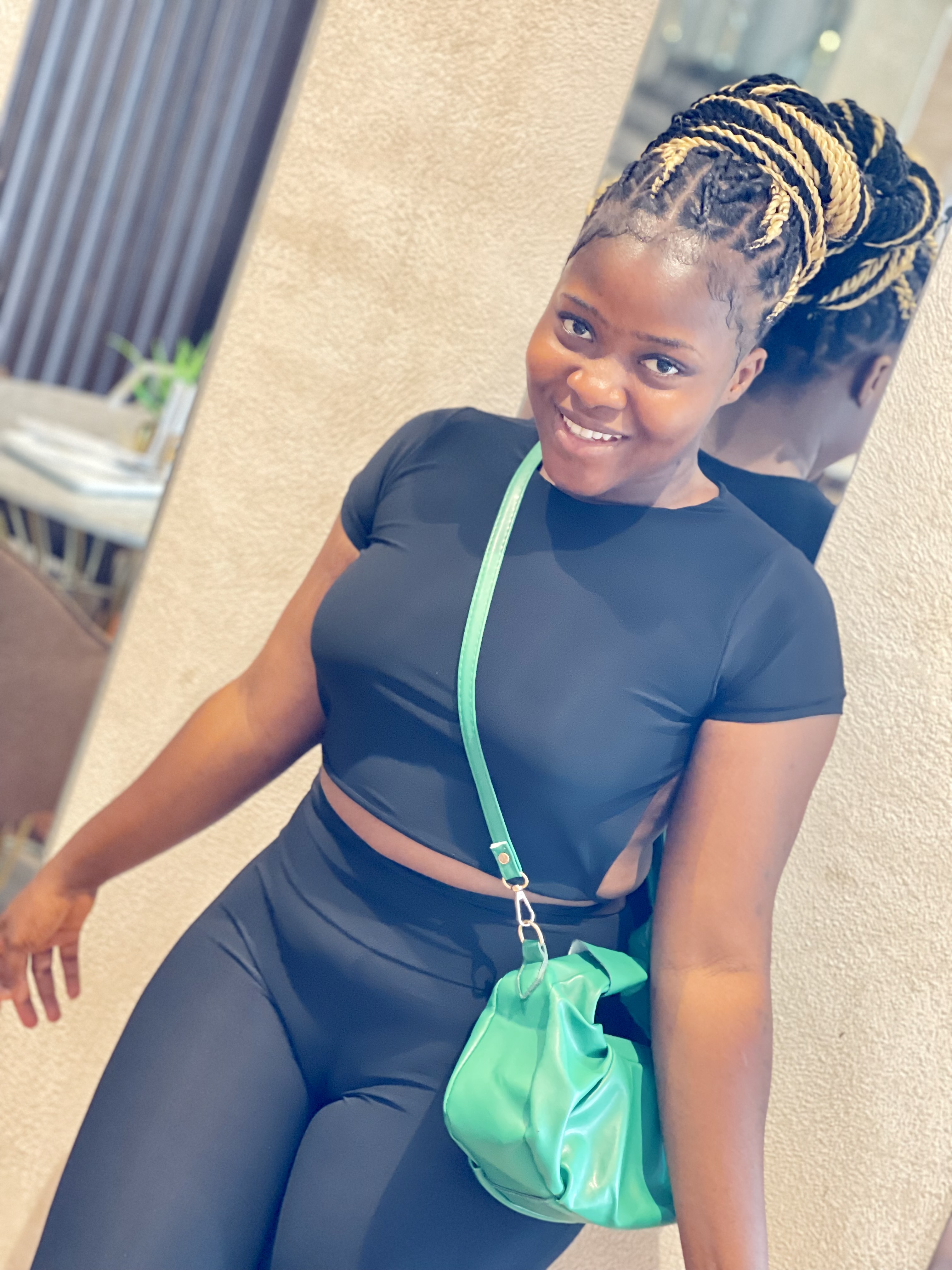 Nwanozie Jessica