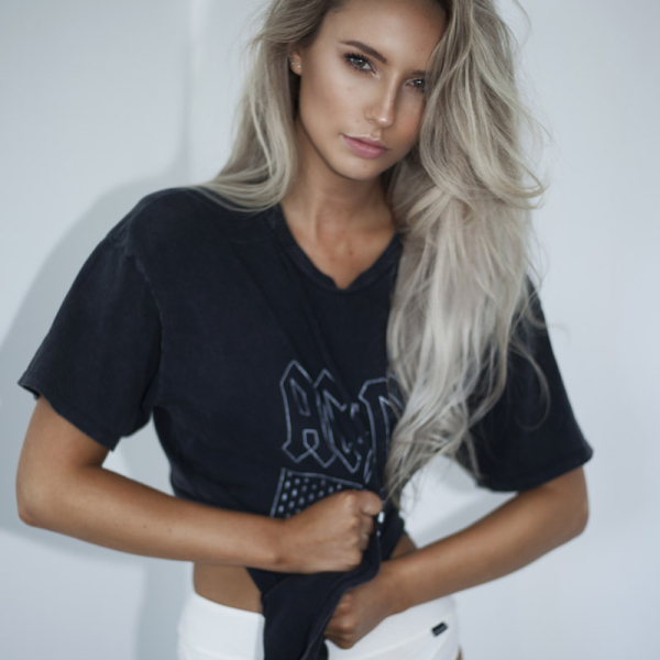 Casey-lee Lyons