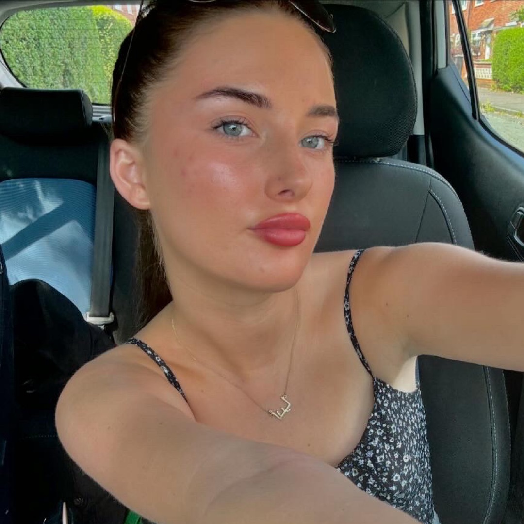Anya Roscoe