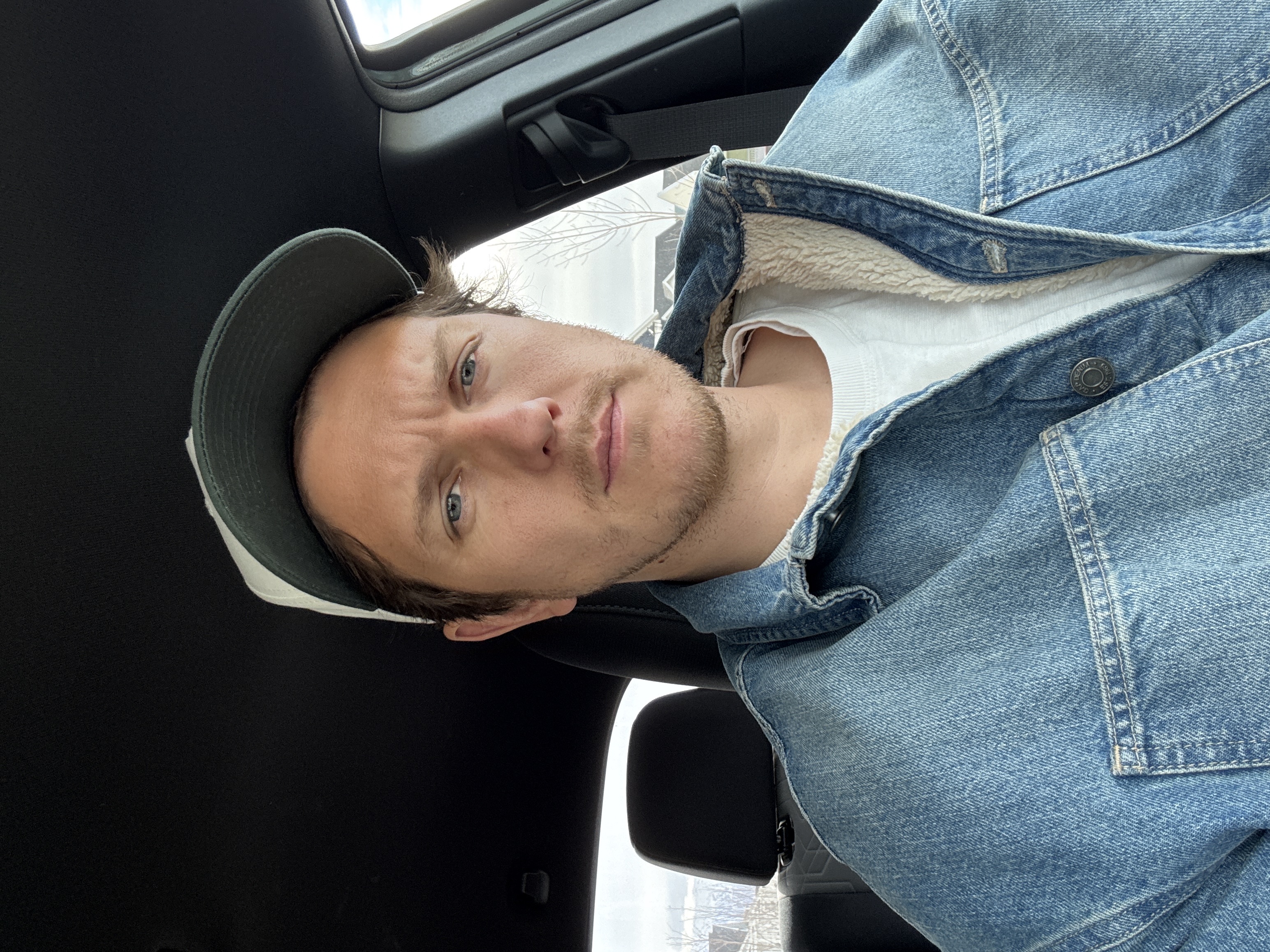 Bradley Devine