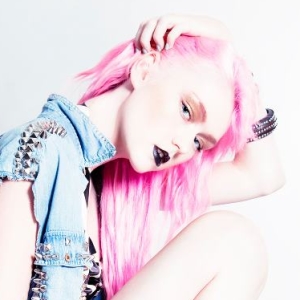 Izzy V,Model in Brisbane