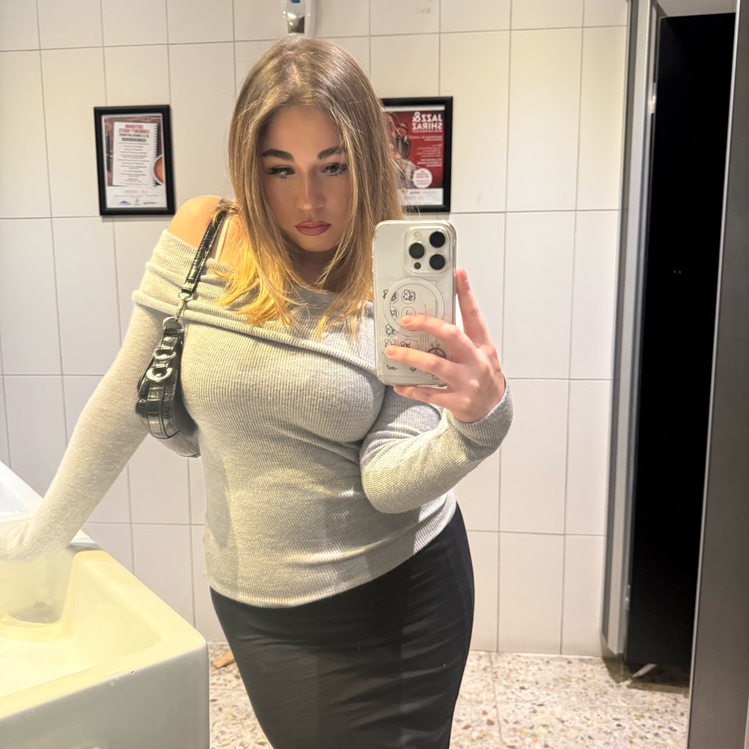 Angelina Parra