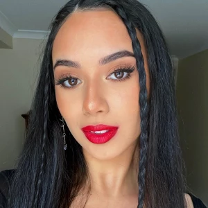 Isabella Hayes