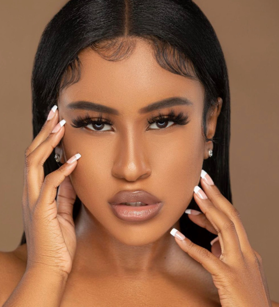 Essence Jenai