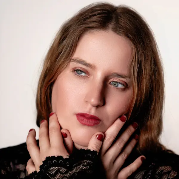 Ella A