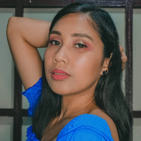 Shena Velasquez