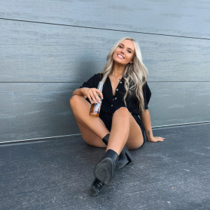 Rhiannon Cooper