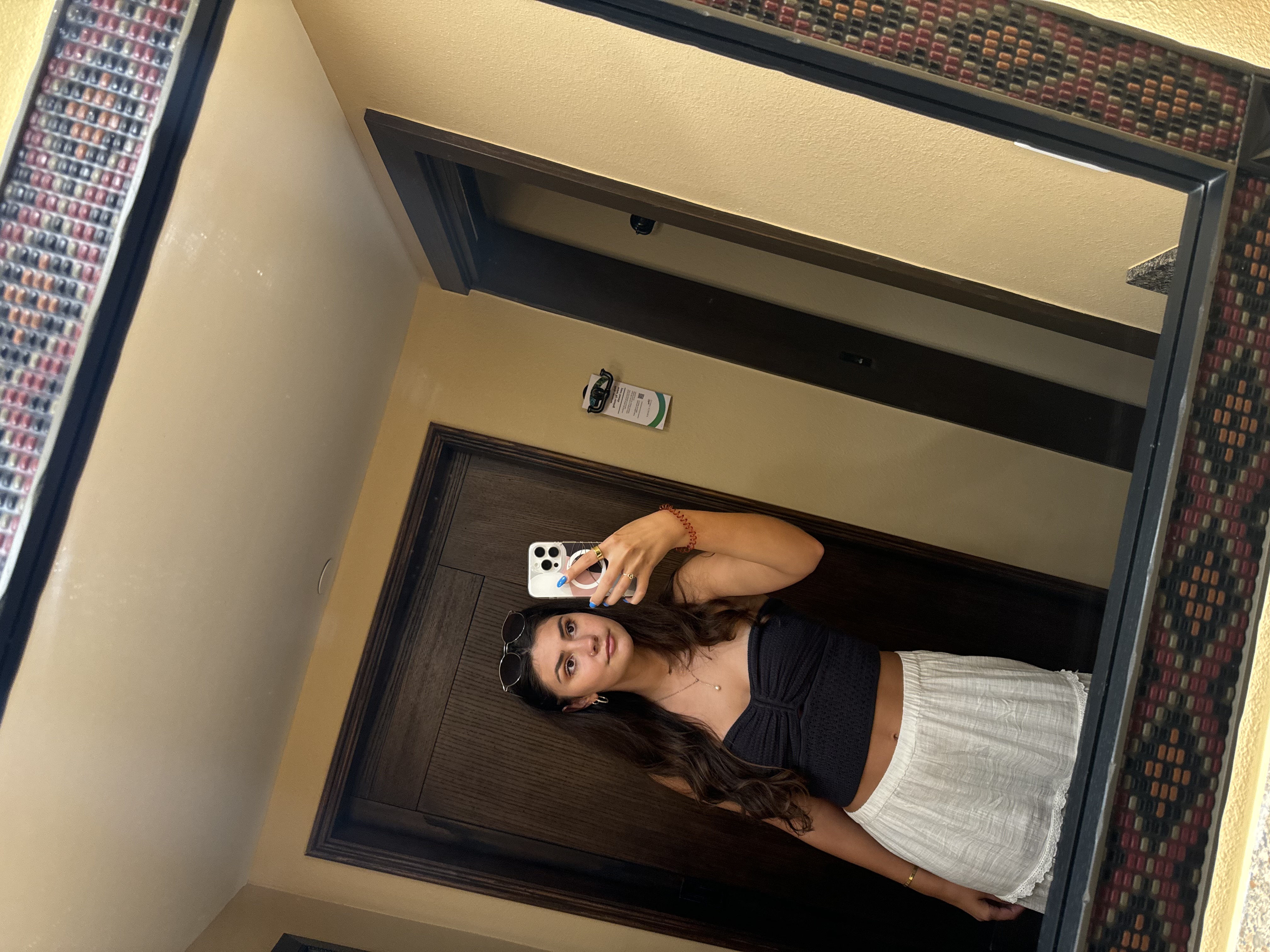 Kylee Deloglos