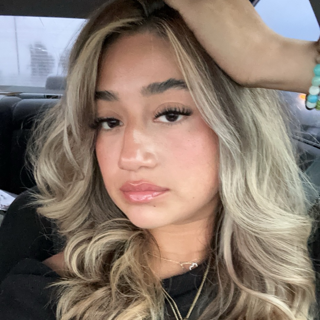 Stephanie De La Torre