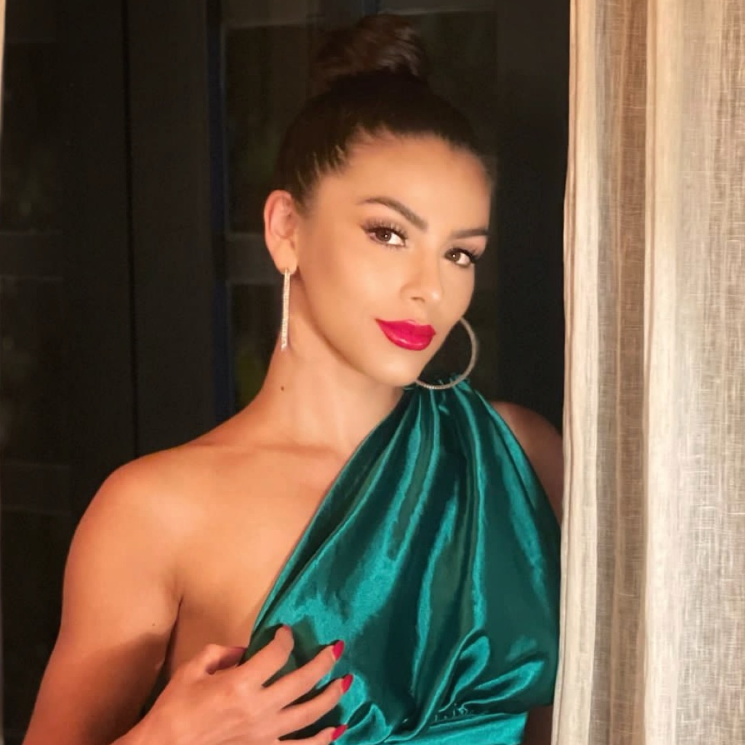 Yvette Santos