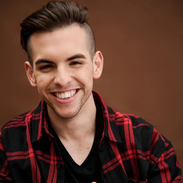 Bailey Earle