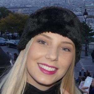 Nicholle Hembra
