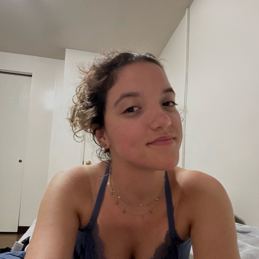 Annalise Reynoldsunite