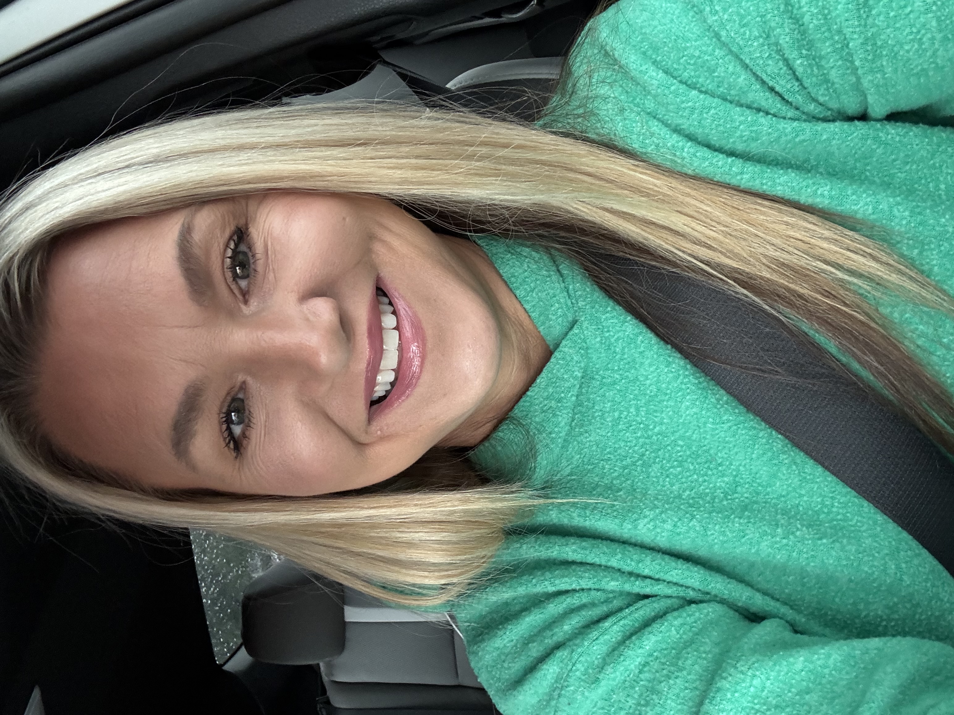 ASHLEE KNIGHT
