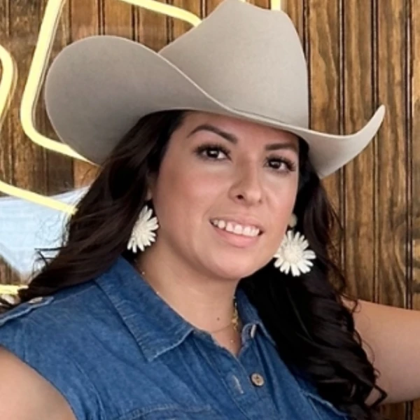 Cristina Deleon