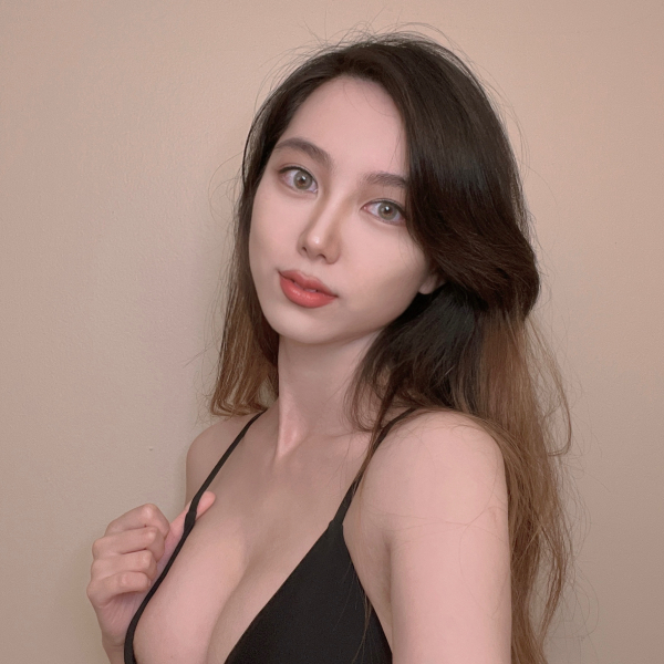 Esther Lu