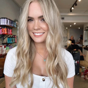 Louise Broeng