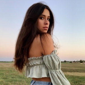 Hailee Lindo