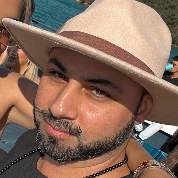 Brad bardia Fallah