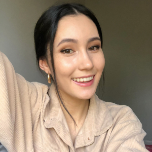 Shania Elle 