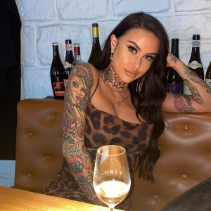 Jessica Brody